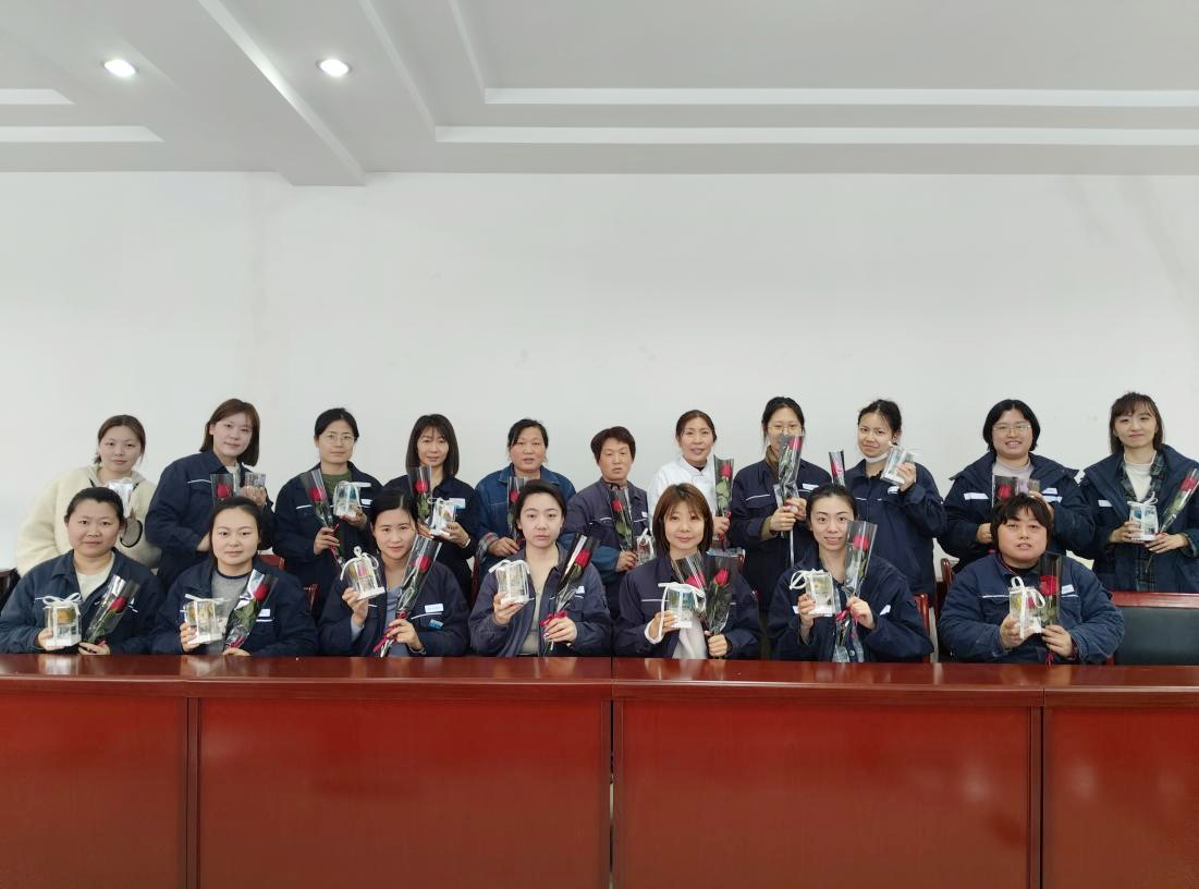 八”国际妇女节系列主题活动AG真人青岛高新区开展“三(图7) 八”国际妇女节系列主题活动AG真人青岛高新区开展“三(图7)